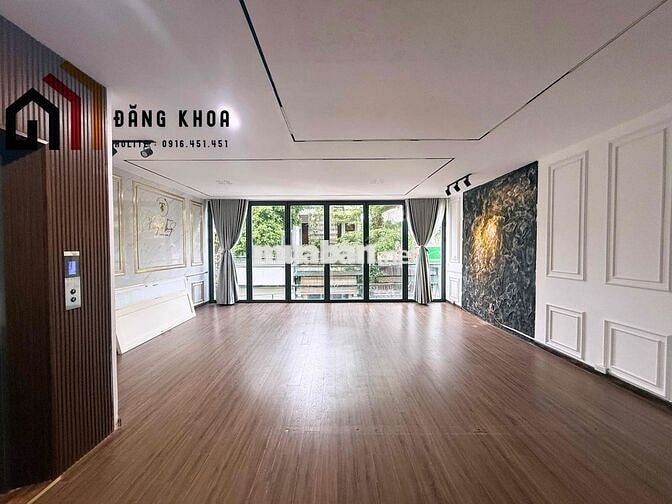 CHO THUÊ NHÀ CÓ THANG MÁY MẶT TIỀN TRUNG TÂM