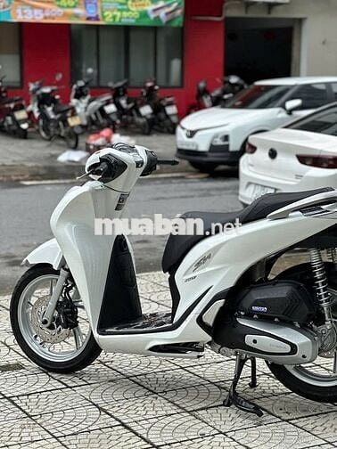 Honda sh 2025 1000km hồ sơ cầm tay có góp