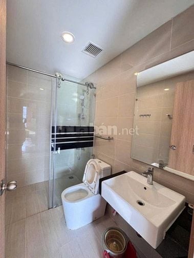 Căn hộ 80m2, 2p ngủ có NT Chung cư Âu cơ, Tân Phú  giá 10tr