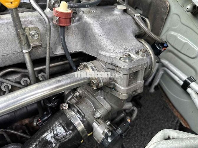 Toyota Hiace 2014 máy dầu - Xe đưa đón chuyên gia