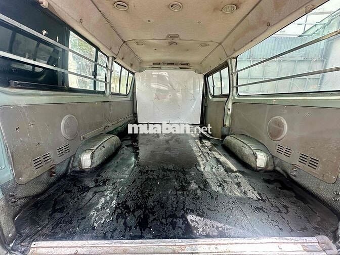 Toyota Hiace 2008 - 123 km