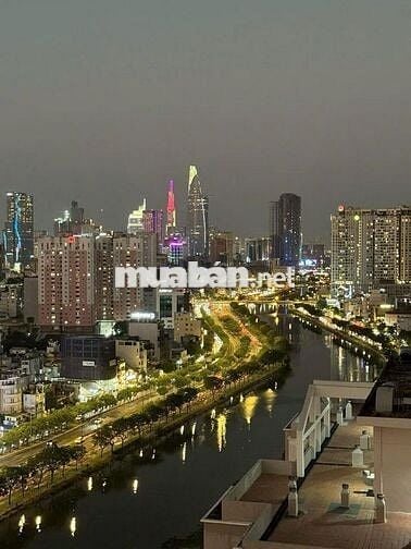 Tòa nhà mặt tiền Bến Vân Đồn; 152m2/sàn; 5 tầng có PCCC chỉ 90tr