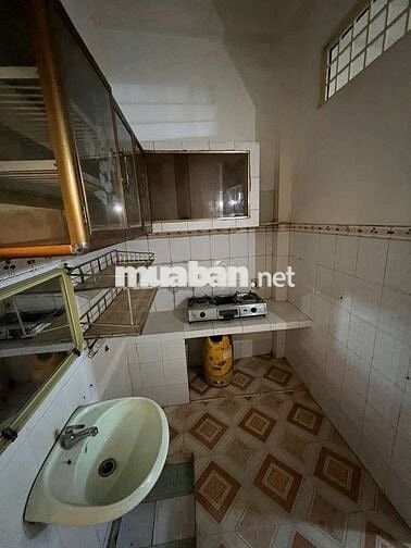 Cho Thuê nhà ở nguyên căn hẻm quận 4