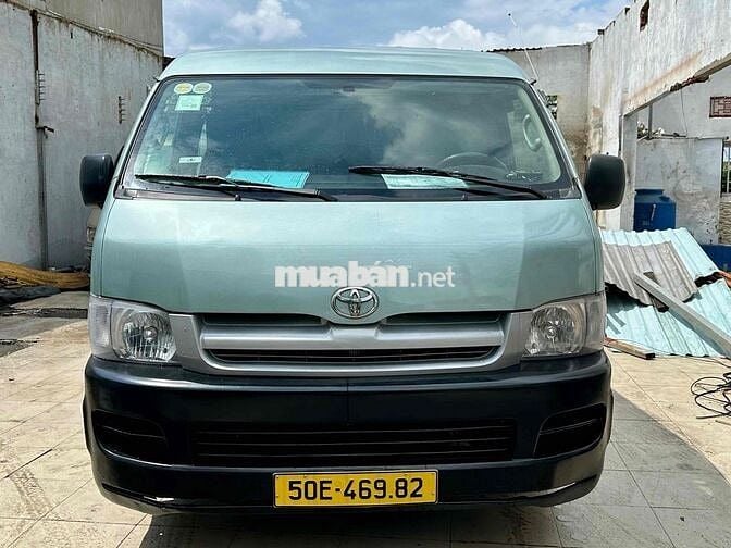 Toyota Hiace 2008 - 123 km