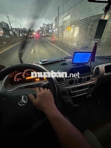 Mercedes Benz Sprinter 2010 Executive 313 - 123 km