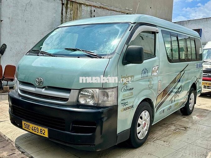 Toyota Hiace 2008 - 123 km