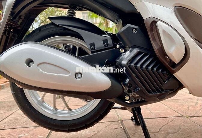 SH Mode ABS 2021 Chạy Lướt 7.000Km hồ sơ cầm tay