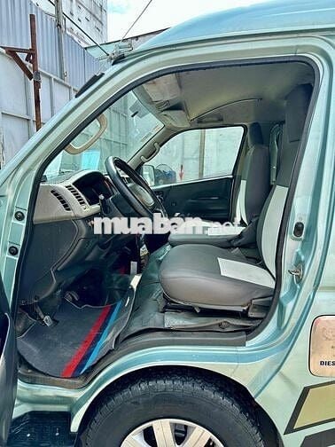 Toyota Hiace 2008 - 123 km