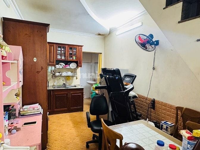 Giảm 800tr, Bán nhà 2 Tầng HXH Bạch Đằng, Bình Thạnh chỉ 5.2 tỷ