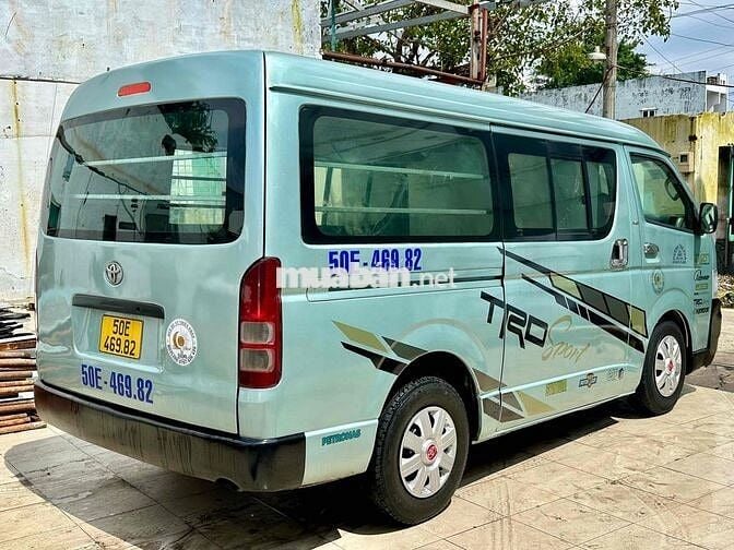 Toyota Hiace 2008 - 123 km