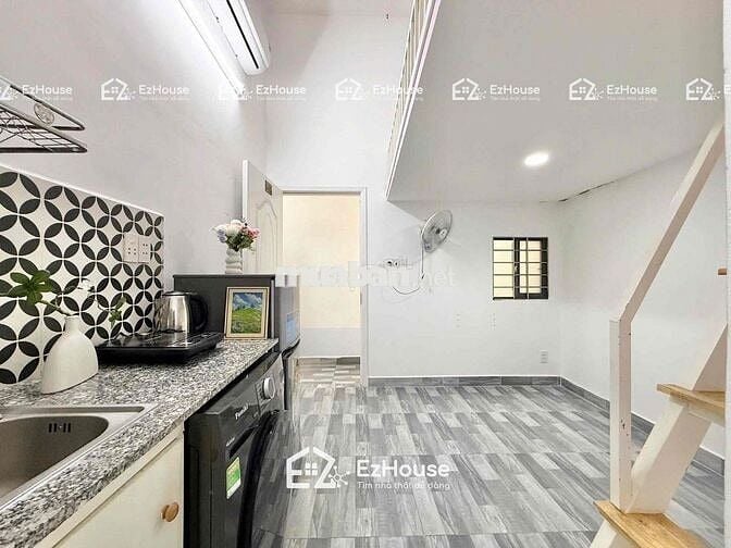 HÌNH THẬT GIÁ THẬT DUPLEX GÁC CAO THẲNG ĐỨNG FULL NỘI THẤT MGR GIÁ RẺ