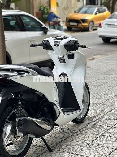 Honda sh 2022 mới cứng có trả góp trao đổi