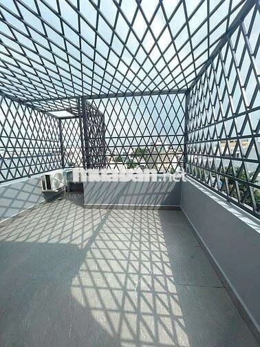 Căn Nhà 4 Tầng 62m2 Hẻm Xe Hơi Phú Thuận Full Nội Thất Ở Ngay Hơn 7 Tỷ