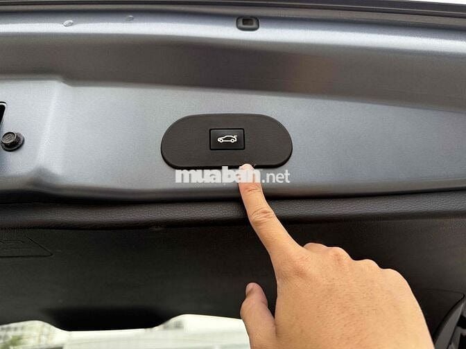 Toyota Corolla Cross 2022 1.8V - Bản Xăng Cao Cấp