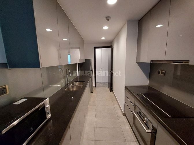 Bán LỖ căn hộ D1Mension Quận 1 view Bitexco - 3PN2WC (94m2) - 10 tỷ