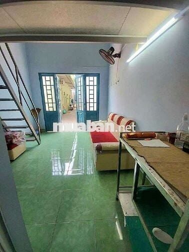 BÁN NHÀ NHỎ 1 TRỆT 1 LÂU 15M2 HẺM 994A HUỲNH TẤN PHÁT GẦN SIÊU THỊ GO