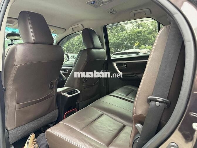 Toyota Fortuner 2016 2.7V Mẫu mới 2017 - Máy Xăng