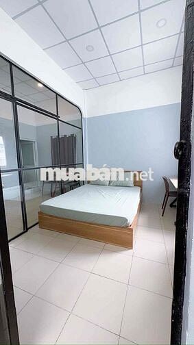 ✅PHÒNG TRỌ TÁCH BẾP 40M2_FULL NT_CẦU KHÁNH HỘI_ĐH LUẬT_GIÁP Q1 Q7