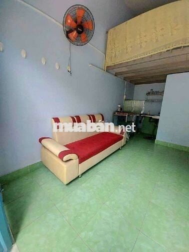 BÁN NHÀ NHỎ 1 TRỆT 1 LÂU 15M2 HẺM 994A HUỲNH TẤN PHÁT GẦN SIÊU THỊ GO