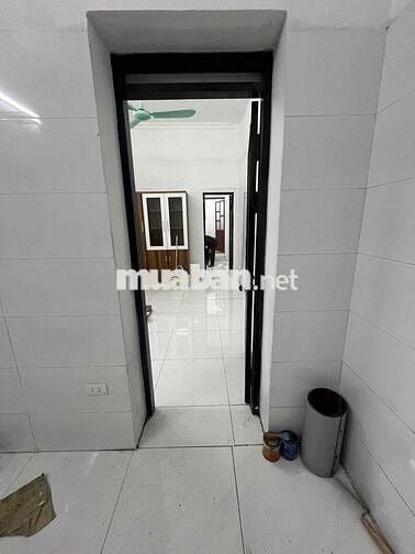 Chính chủ cho thuê nhà 2 Tầng phố Nguyễn Chính, Hoàng Mai