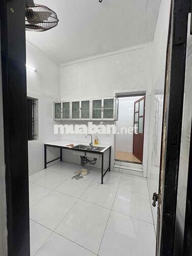 Chính chủ cho thuê nhà 2 Tầng phố Nguyễn Chính, Hoàng Mai