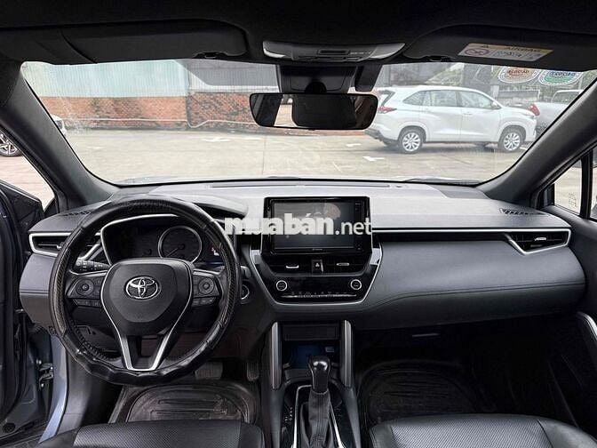 Toyota Corolla Cross 2022 1.8V - Bản Xăng Cao Cấp