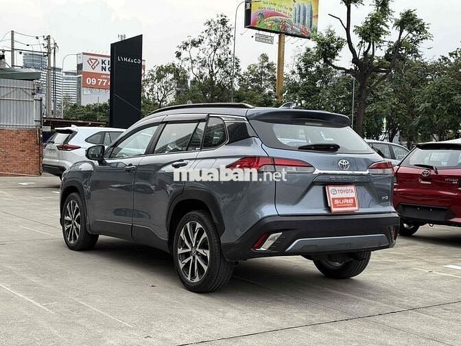 Toyota Corolla Cross 2022 1.8V - Bản Xăng Cao Cấp