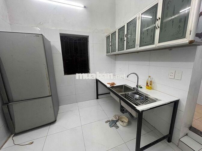 Chính chủ cho thuê nhà 2 Tầng phố Nguyễn Chính, Hoàng Mai