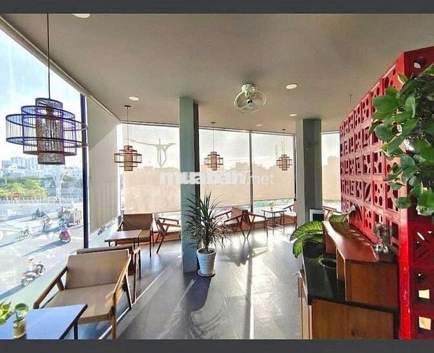 CHO THUÊ góc 2 mặt tiền Nguyễn Văn Luông Phạm Văn Chí Q6 view đẹp