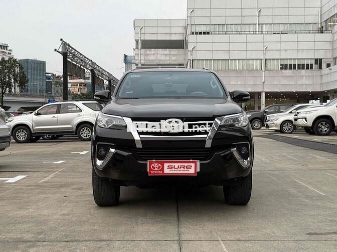 Toyota Fortuner 2016 2.7V Mẫu mới 2017 - Máy Xăng