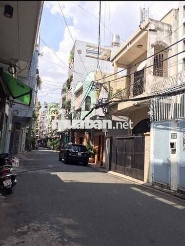 Phòng HXH có thang máy ngay bờ kè Trường Sa Phú Nhuận giáp Q3, Q. Tân