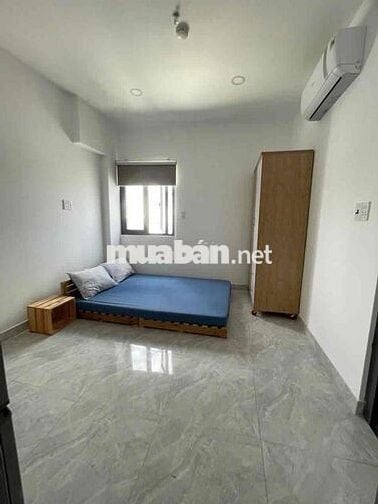 Phòng HXH có thang máy ngay bờ kè Trường Sa Phú Nhuận giáp Q3, Q. Tân