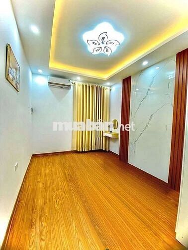 Bán nhà Chính Chủ ngõ Văn Chương, Đống Đa, 3 phòng ngủ, 5.48 tỷ!