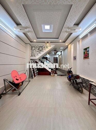 NHÀ 3 PHÒNG NGỦ - HẺM 12 HOÀNG QUỐC VIỆT