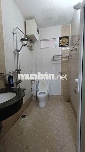 CHO THUÊ CĂN HỘ TẬP THỂ TẦNG 3– LÒ ĐÚC, 70M2 -2 NGỦ - GIÁ 10.5 TRIỆU