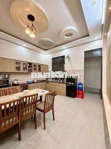 NHÀ 3 PHÒNG NGỦ - HẺM 12 HOÀNG QUỐC VIỆT