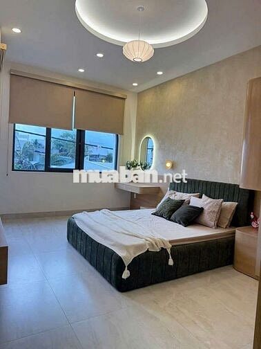 NHÀ CAO CẤP - HẺM 388J NGUYỄN VĂN CỪ