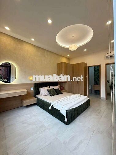 NHÀ CAO CẤP - HẺM 388J NGUYỄN VĂN CỪ