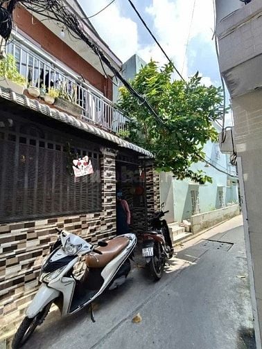 Nhà HXH 48 m2, 2 Tầng, Tâng Hòa Đông, Q6 Gần Vòng Xoay Phú Lâm