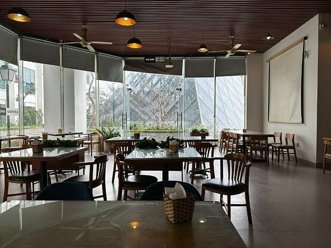 CC cho thuê 136m2 cửa hàng, cafe và CCCC 66m2/2pN tại 234 Phạm V Đồng