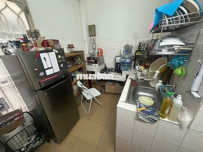 Cho thuê nhà mới 2 lầu Lê Hồng Phong 3 phòng ngủ