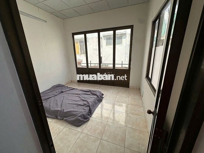 Cho thuê nhà mới 2 lầu Lê Hồng Phong 3 phòng ngủ