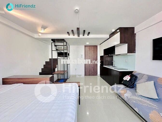 Căn hộ duplex hiện đại, dịch vụ free như gym, hồ bơi, vệ sinh phòng,..