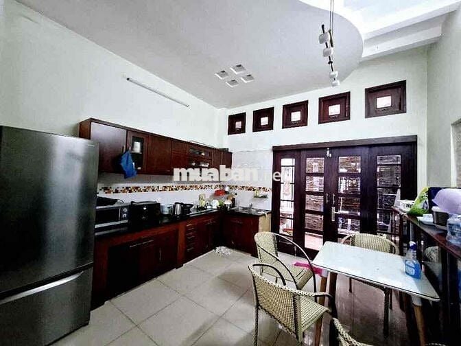 Nhà mặt tiền Cao Lỗ gần Kề Tạ Quang Bửu P4 Q8 siêu mới đẹp cho thuê VP