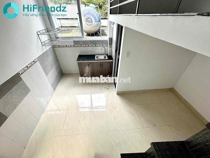 PHÒNG TRỌ TRỆT - GÁC CAO 2M - THOÁNG MÁT - CỬA SỔ TRỜI - SÁT AEON TP