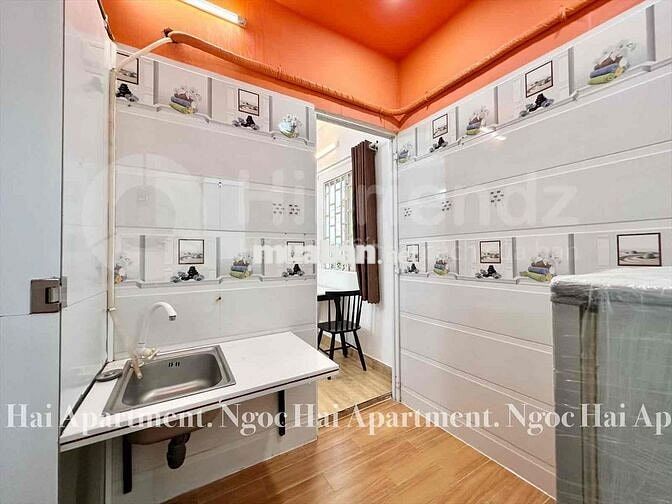 CHO THUÊ PHÒNG 1PN TÁCH BẾP FULL NỘI THẤT MẶT TIỀN PHẠM VĂN CHIÊU.