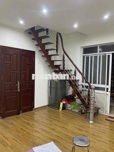 TẬP THỂ VĂN MIẾU QUỐC TỬ GIÁM DT 35 /90M  GIÁ 4,15TỶ