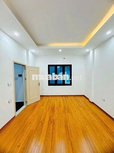 NGÕ VĂN HƯƠNG - VỊ TRÍ ĐẸP - HAI MẶT NGÕ • GẦN PHỐ • MỚI ĐẸP Ở NGAY