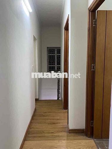 TẬP THỂ VĂN MIẾU QUỐC TỬ GIÁM DT 35 /90M  GIÁ 4,15TỶ