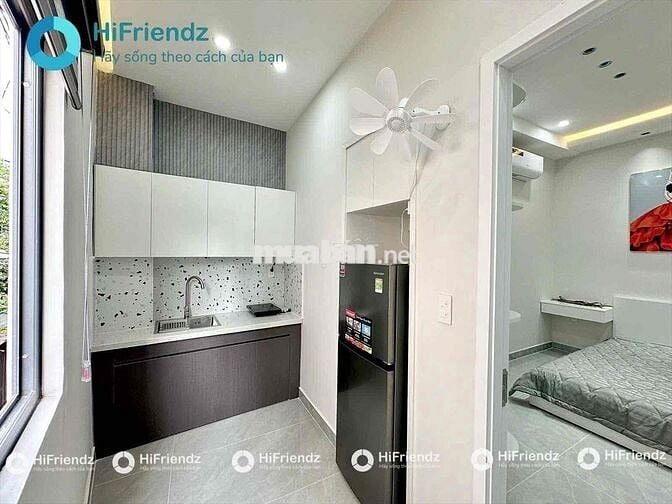 CHDV 1PN TÁCH BẾP VÀ BAN CÔNG FULL NỘI THẤT GẦN SÂN BAY